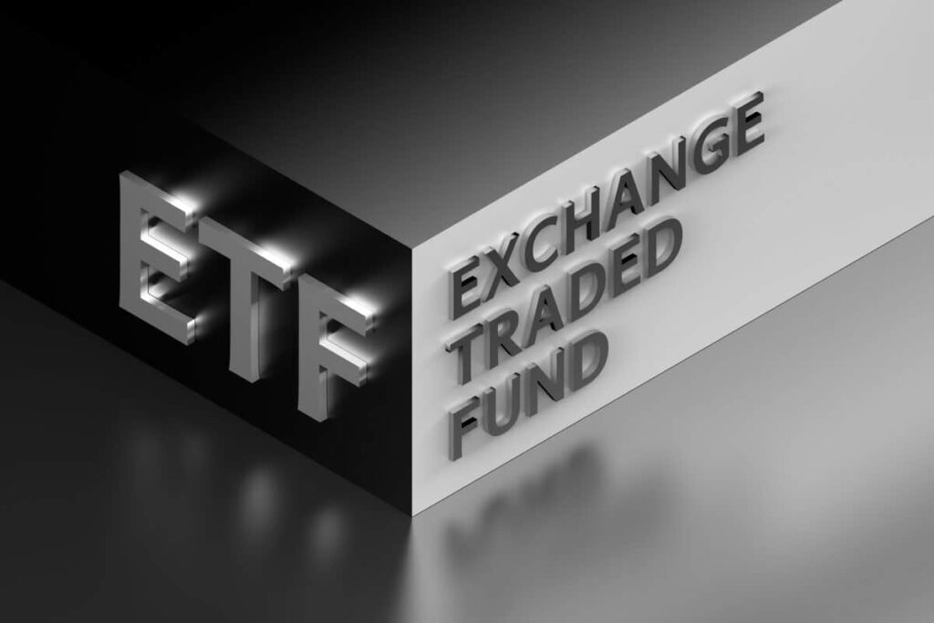New to Investing? 2 Easy ETFs Any Canadian Can Start With A Magnificent ETF I’d Buy for Relative Safety
